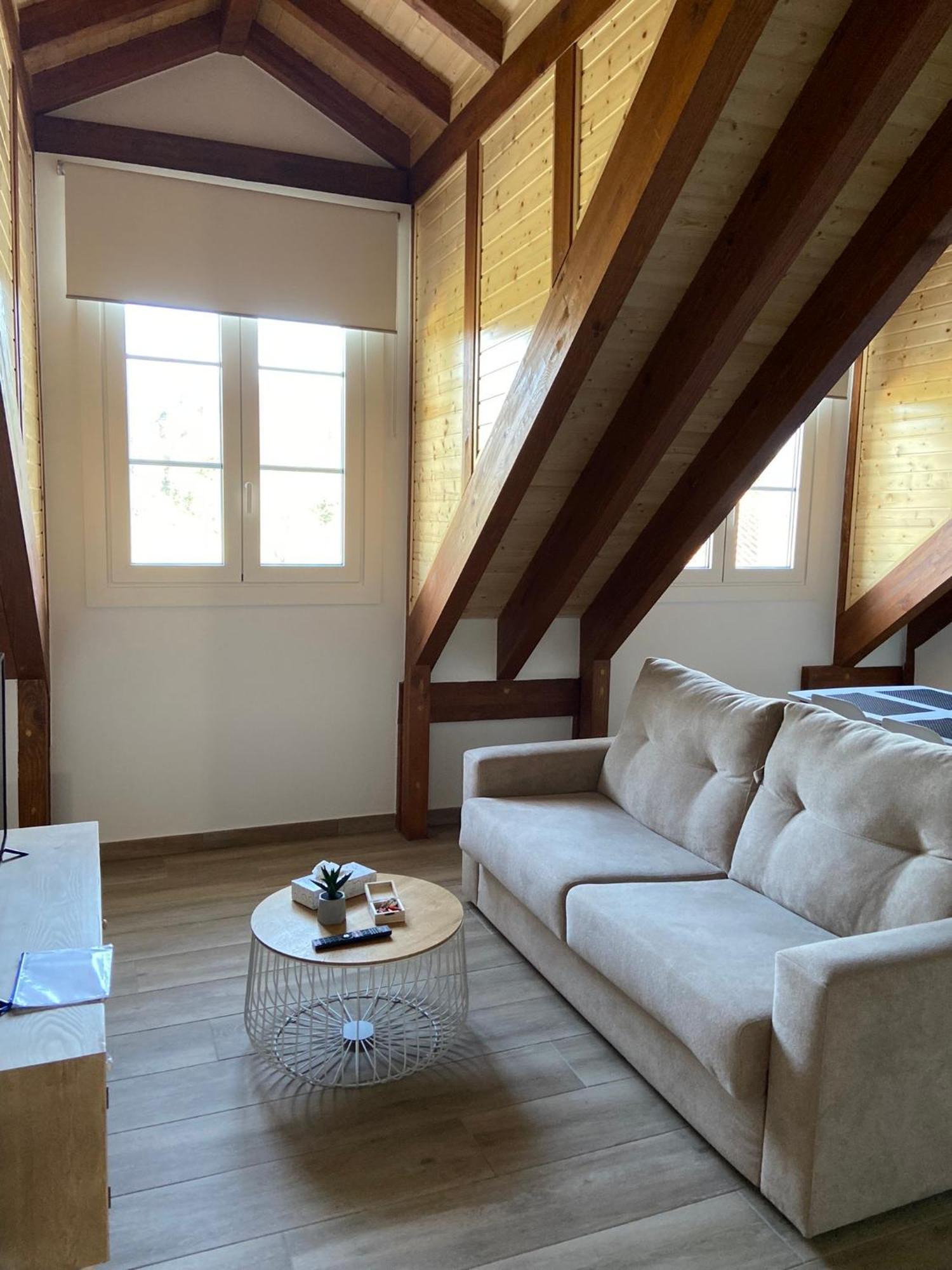 Reginita Apartamentos Arbo Екстер'єр фото