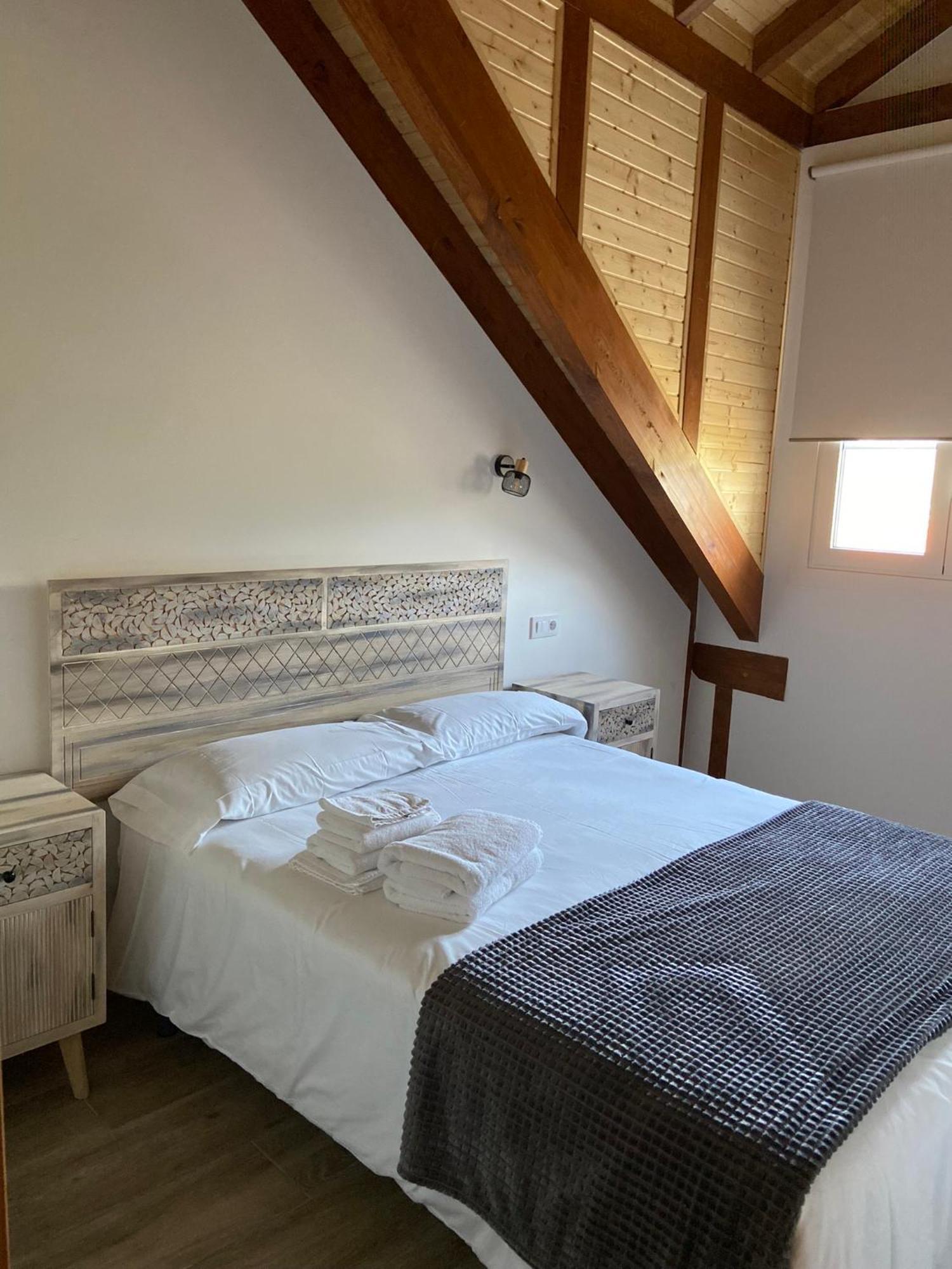 Reginita Apartamentos Arbo Екстер'єр фото